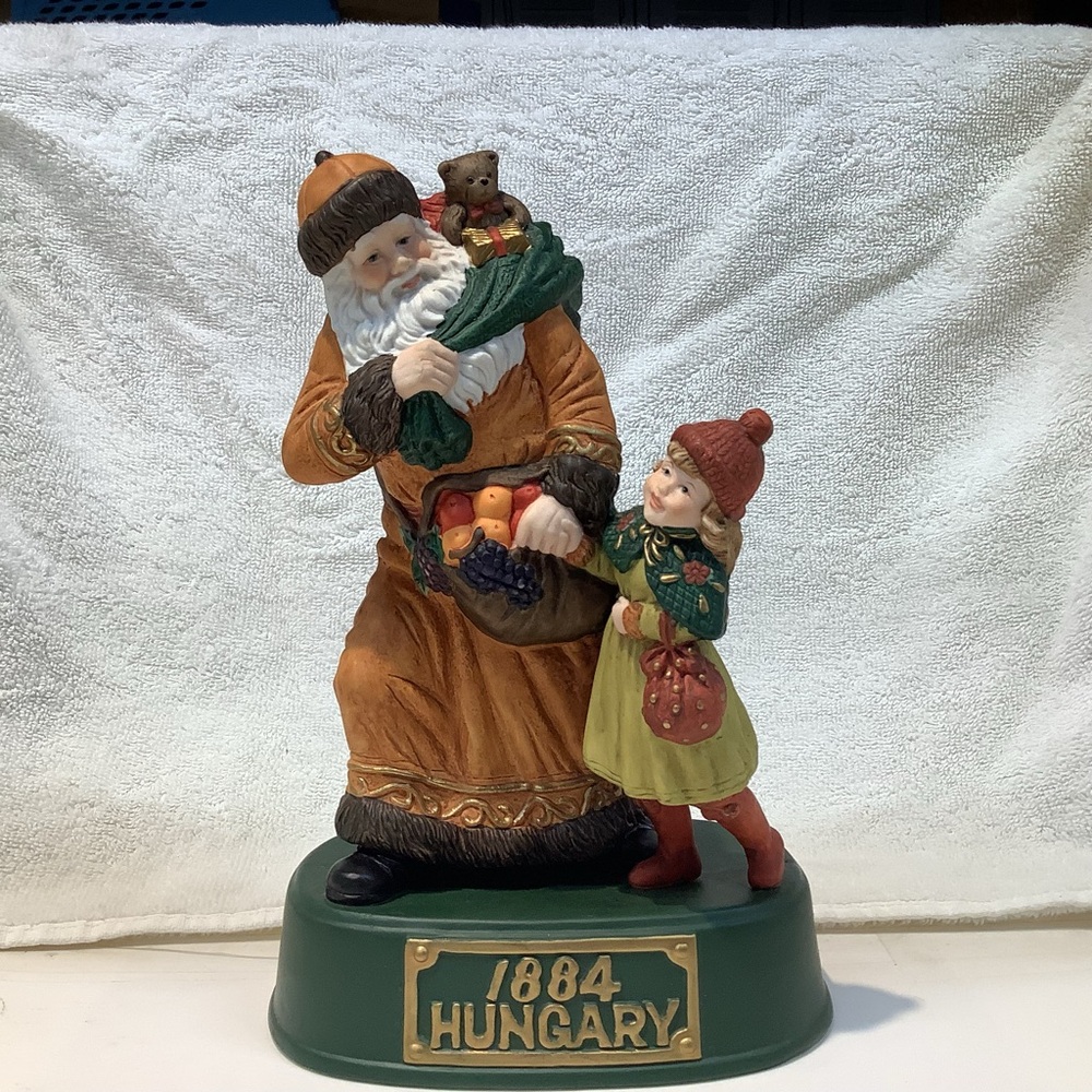 Vintage Santa Claus Figurine With Child Hungary